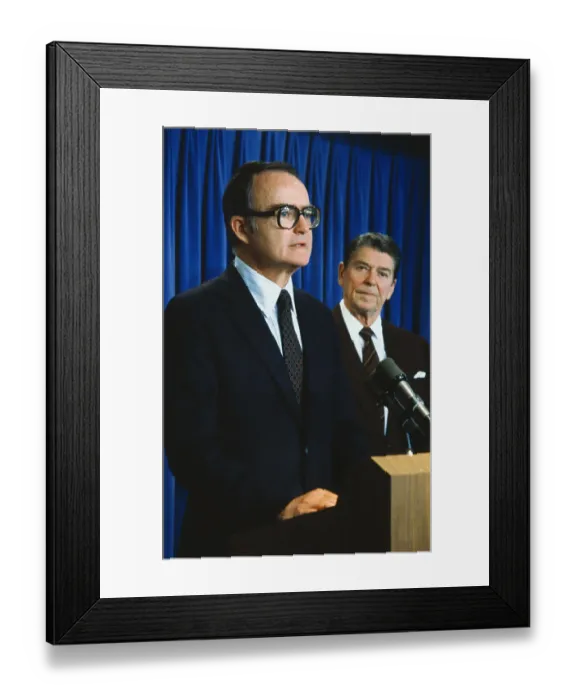 Framed Print : William Ruckelshaus Giving a Speech Framed Print : William Ruckelshaus Giving a Speech