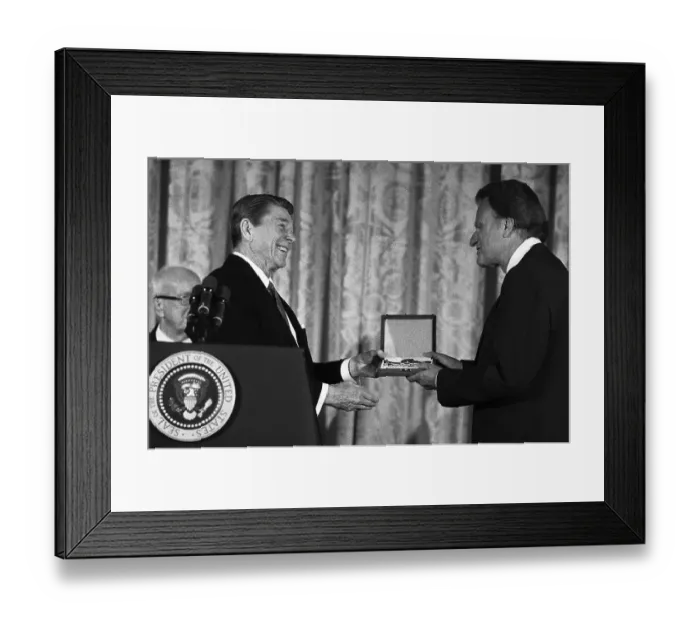 Framed Print : Billy Graham Receiving Medal From President Ronald Reagan Framed Print : Billy Graham Receiving Medal From President Ronald Reagan