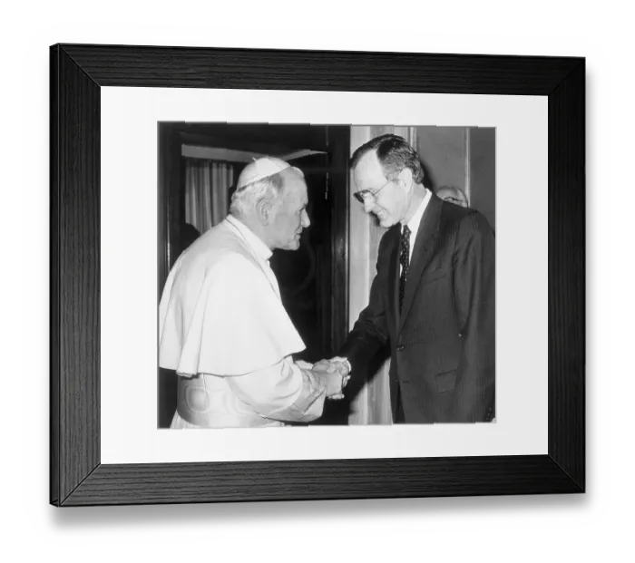 Framed Print : George Bush Shaking Hands with Pope John Paul II Framed Print : George Bush Shaking Hands with Pope John Paul II