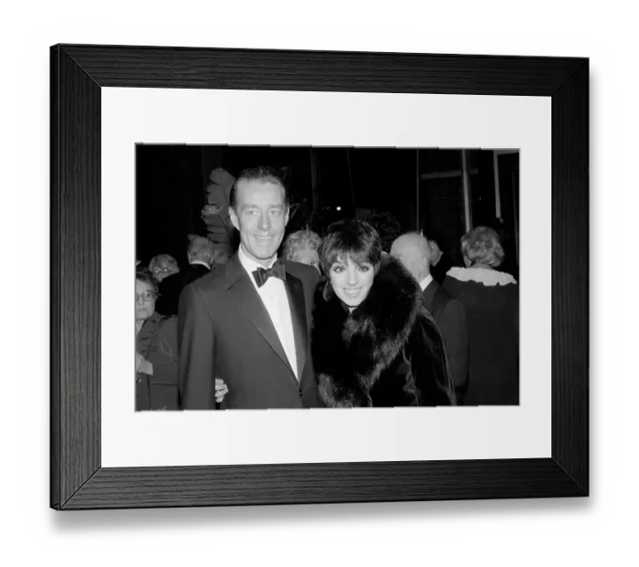 Framed Print : Halston and Liza Minnelli Framed Print : Halston and Liza Minnelli