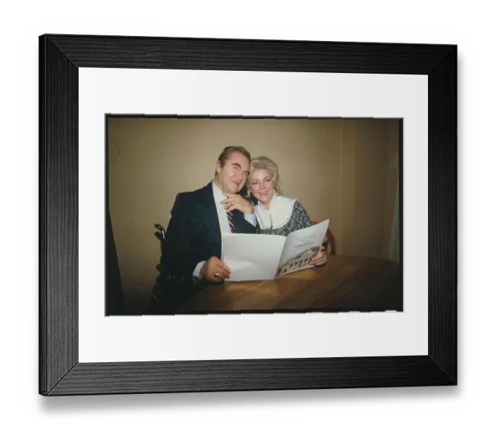 Framed Print : George Wallace and Wife Framed Print : George Wallace and Wife