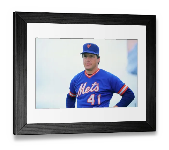 Framed Print : Portrait of Tom Seaver with His Hands on His Hips