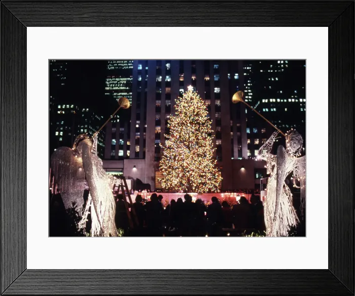 Framed Print : Christmas Tree at Rockefeller Center