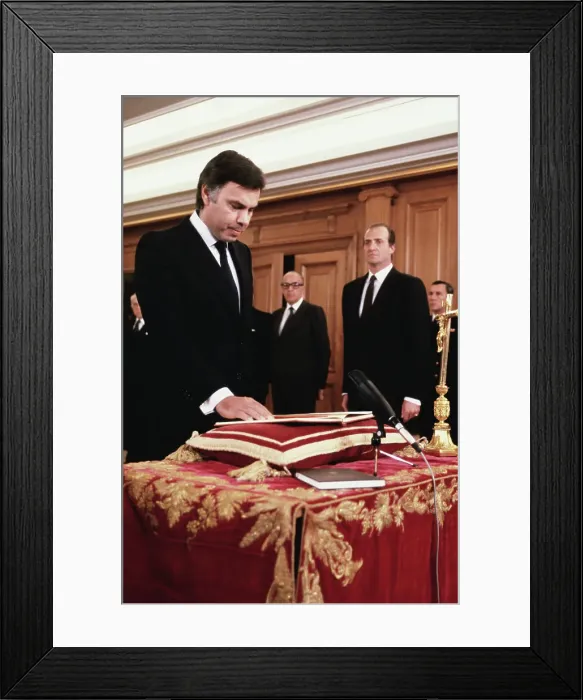 Framed Print : Felipe Gonzalez Taking Oath Framed Print : Felipe Gonzalez Taking Oath