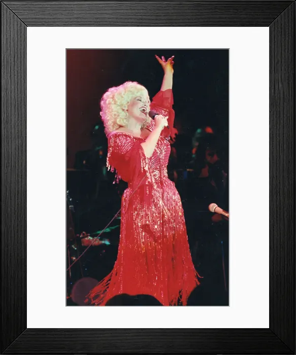 Framed Print : Dolly Parton Performing In Atlantic City Framed Print : Dolly Parton Performing In Atlantic City