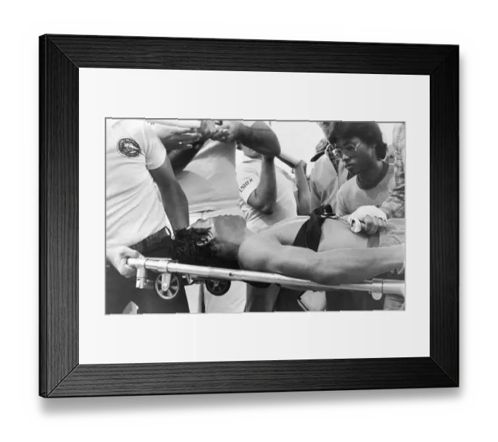 Framed Print : Boxer Duk-Koo-Kim Laying Unconscious Framed Print : Boxer Duk-Koo-Kim Laying Unconscious