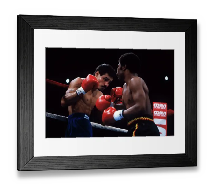Framed Print : Boxer Aaron Pryor Fights Alexis Arguello for Welterweight Title Framed Print : Boxer Aaron Pryor Fights Alexis Arguello for Welterweight Title