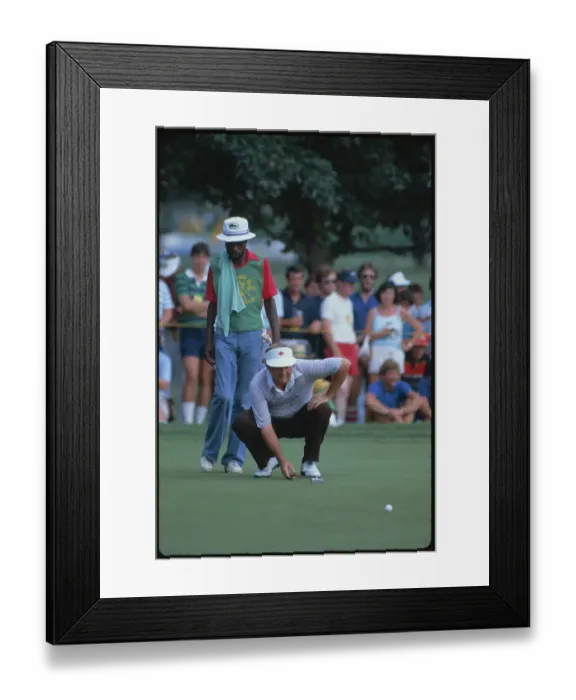 Framed Print : Ray Floyd Putting Framed Print : Ray Floyd Putting