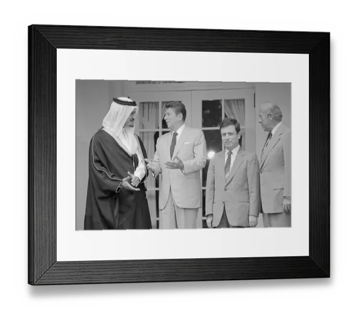 Framed Print : Ronald Reagan Meeting Abdel Halim Khaddam Framed Print : Ronald Reagan Meeting Abdel Halim Khaddam