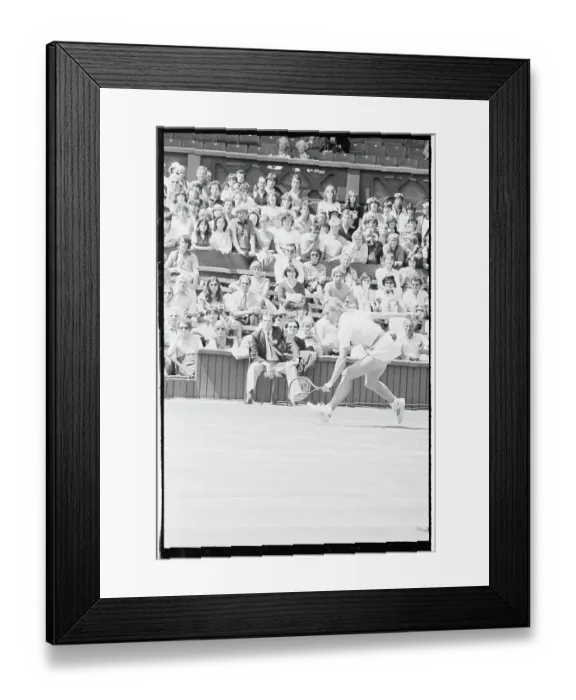 Framed Print : Martina Navratilova Playing Tennis Framed Print : Martina Navratilova Playing Tennis