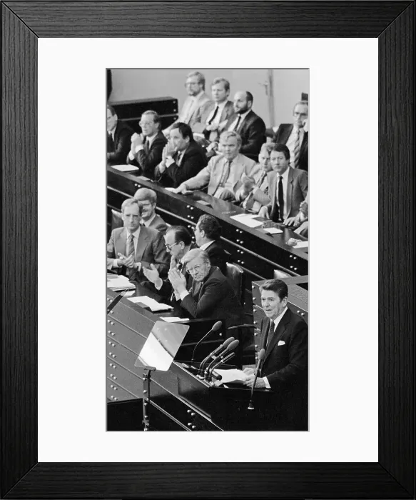 Framed Print : President Reagan Addressing the Bundestag Framed Print : President Reagan Addressing the Bundestag