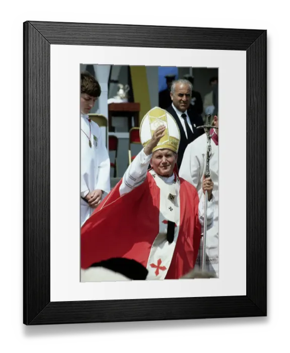 Framed Print : Pope John Paul II Raising Hand Framed Print : Pope John Paul II Raising Hand