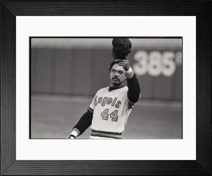 Framed Print : Reggie Jackson Tips Hat To Crowd Framed Print : Reggie Jackson Tips Hat To Crowd