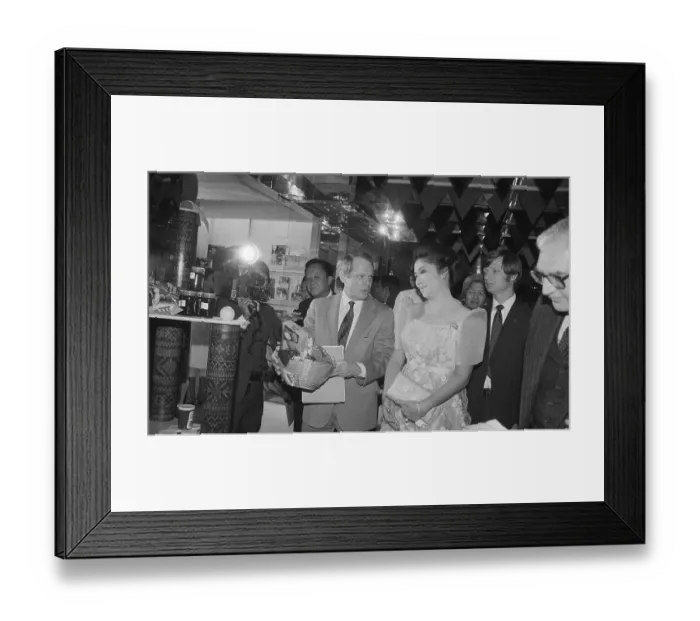 Framed Print : Imelda Marcos with Tour Guides at Bloomingdales Framed Print : Imelda Marcos with Tour Guides at Bloomingdales