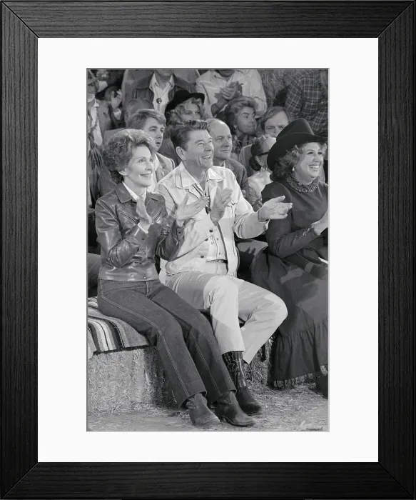Framed Print : Ronald and Nancy Reagan Clapping at Concert Framed Print : Ronald and Nancy Reagan Clapping at Concert