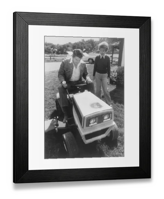Framed Print : Ronald and Nancy Reagan on Their Lawn Framed Print : Ronald and Nancy Reagan on Their Lawn