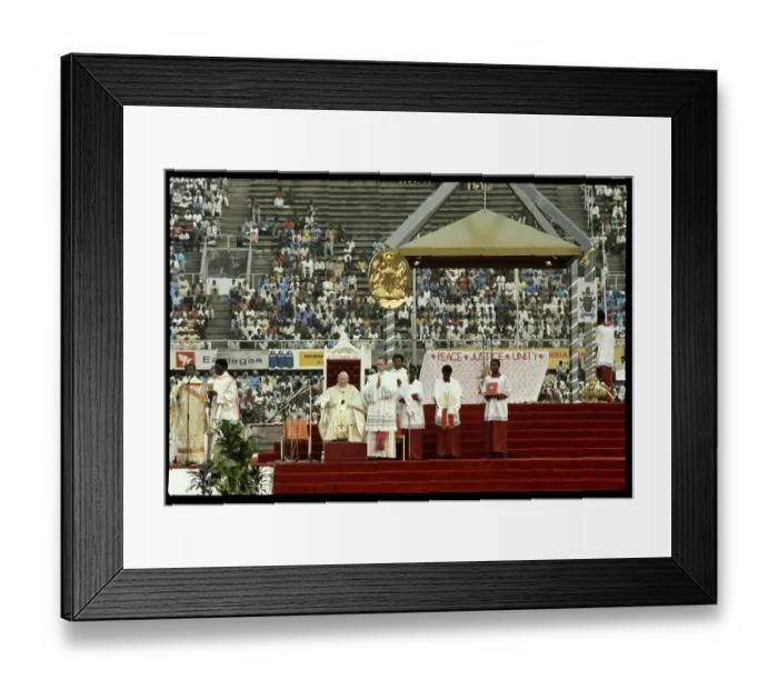 Framed Print : Pope John Paul II in Nigeria Framed Print : Pope John Paul II in Nigeria
