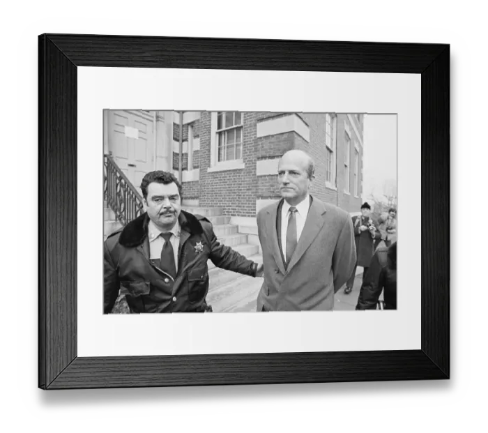 Framed Print : Murder Suspect Claus Von Bulow Entering Court Framed Print : Murder Suspect Claus Von Bulow Entering Court
