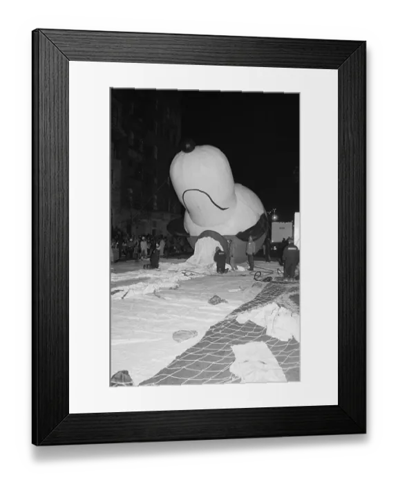 Framed Print : Workers Preparing Macy's Thanksgiving Day Parade Float Framed Print : Workers Preparing Macy's Thanksgiving Day Parade Float