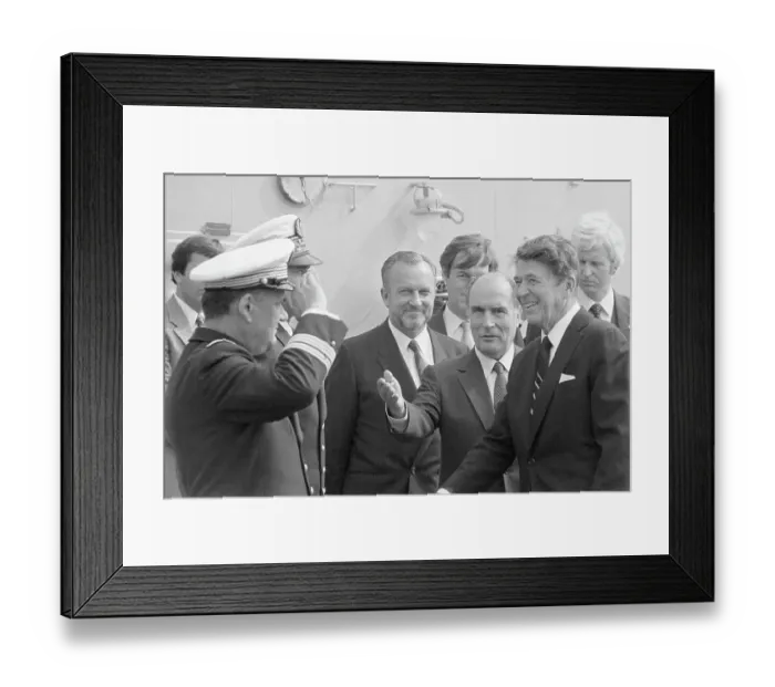 Framed Print : Francois Mitterrand Greeting President Reagan