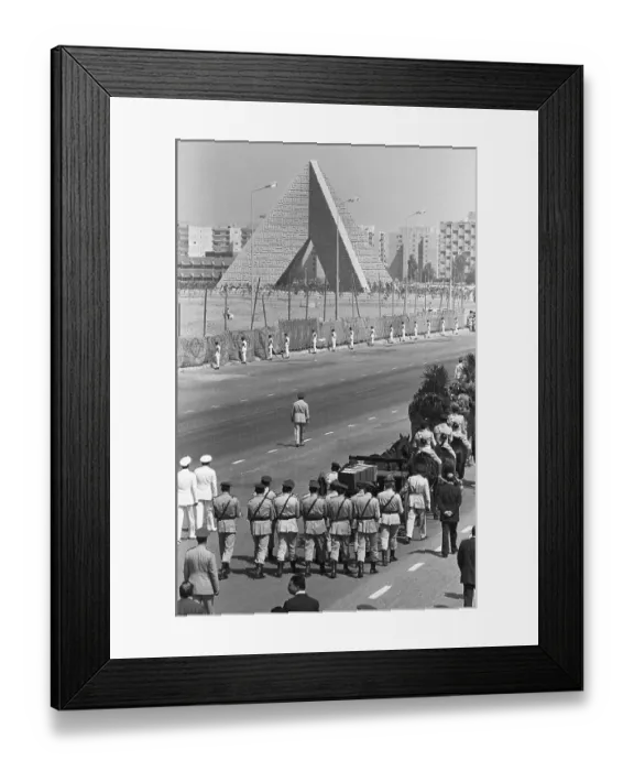 Framed Print : Soldiers Carry Sadat'S Coffin To Burial Framed Print : Soldiers Carry Sadat'S Coffin To Burial