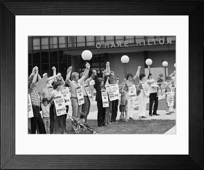 Framed Print : Striking Air Traffic Controllers Showing Solidarity Framed Print : Striking Air Traffic Controllers Showing Solidarity