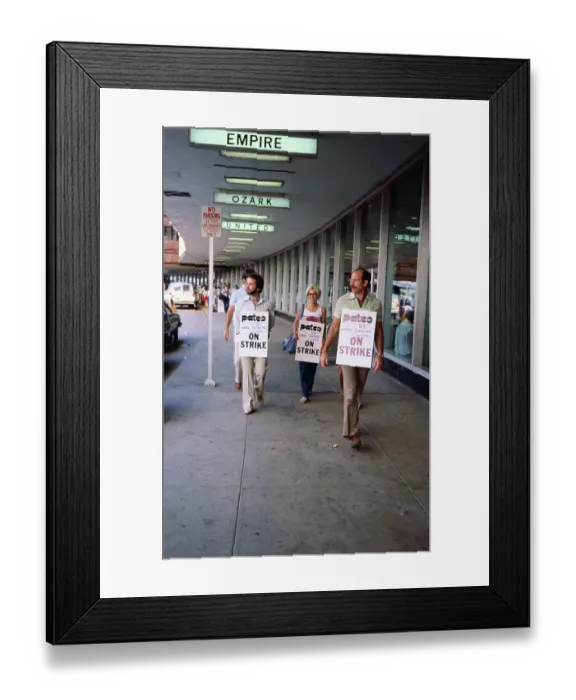 Framed Print : Air Traffic Controllers Picketing