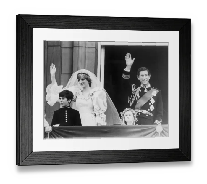 Framed Print : Prince Charles and Princess Diana after Wedding Framed Print : Prince Charles and Princess Diana after Wedding
