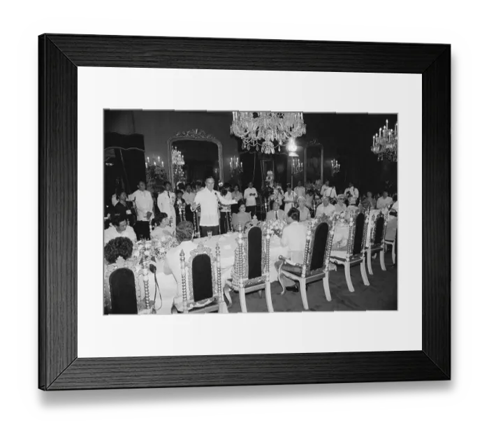 Framed Print : George Bush Giving a Speech Framed Print : George Bush Giving a Speech