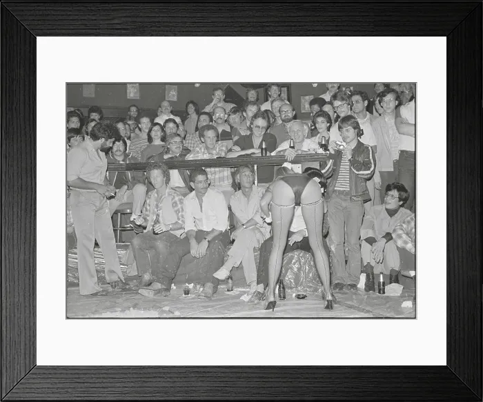 Framed Print : Staci Stearns Conversing with Audience