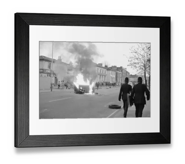 Framed Print : Riot in Brixton