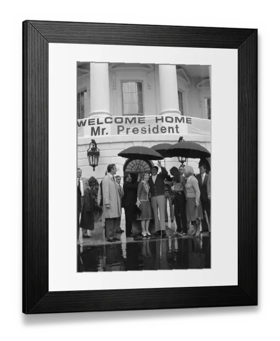 Framed Print : Ronald Reagan Returning to White House