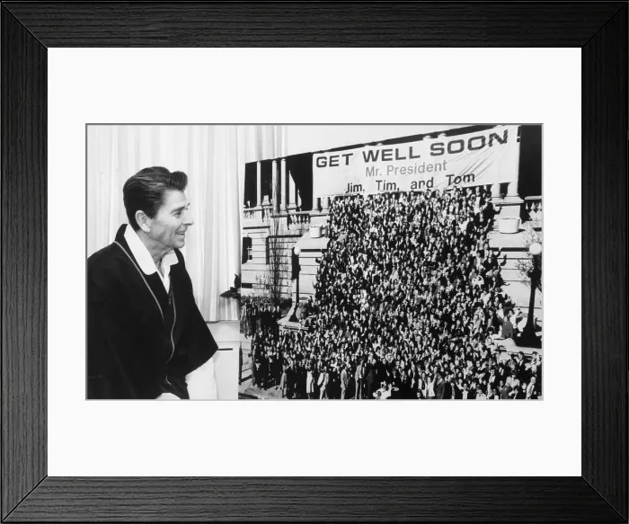 Framed Print : Ronald Reagan with Large Poster Framed Print : Ronald Reagan with Large Poster