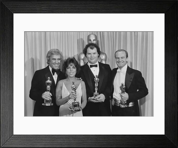 Framed Print : Winning Oscars for Arthur's Theme Framed Print : Winning Oscars for Arthur's Theme