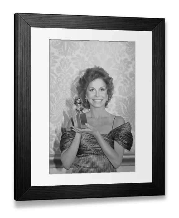 Framed Print : Portrait of Mary Tyler Moore Framed Print : Portrait of Mary Tyler Moore