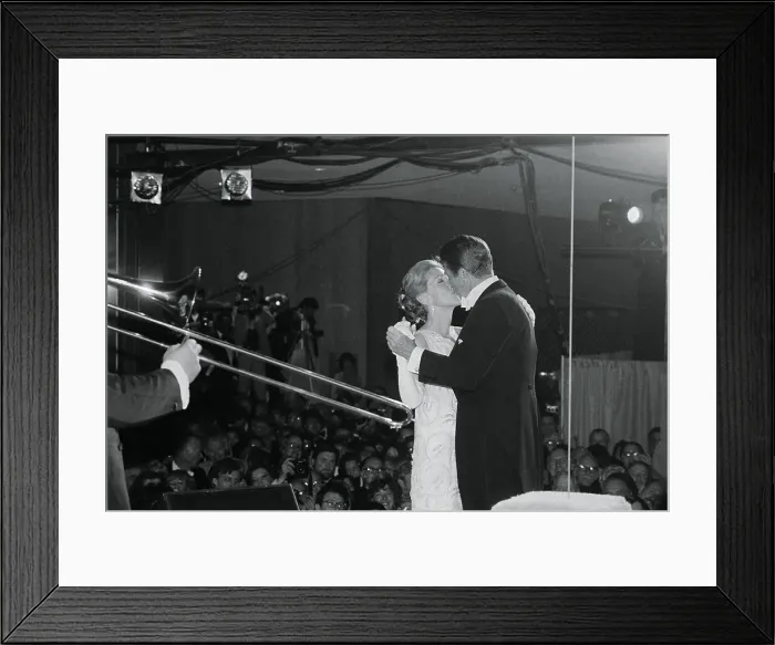 Framed Print : Ronald Reagan Kissing His Wife Framed Print : Ronald Reagan Kissing His Wife