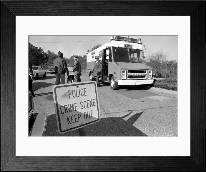Framed Print : Over Two Hundred Atlanta Police Search Area Where Child Skeletons Were Found Framed Print : Over Two Hundred Atlanta Police Search Area Where Child Skeletons Were Found