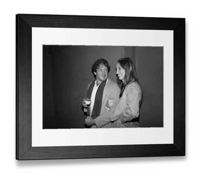 Framed Print : Robin Williams and Shelly Duvall Framed Print : Robin Williams and Shelly Duvall