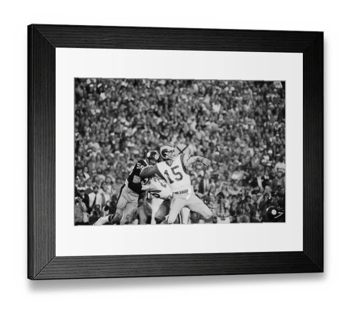 Framed Print : Patriots Versus Rams Football Game Framed Print : Patriots Versus Rams Football Game