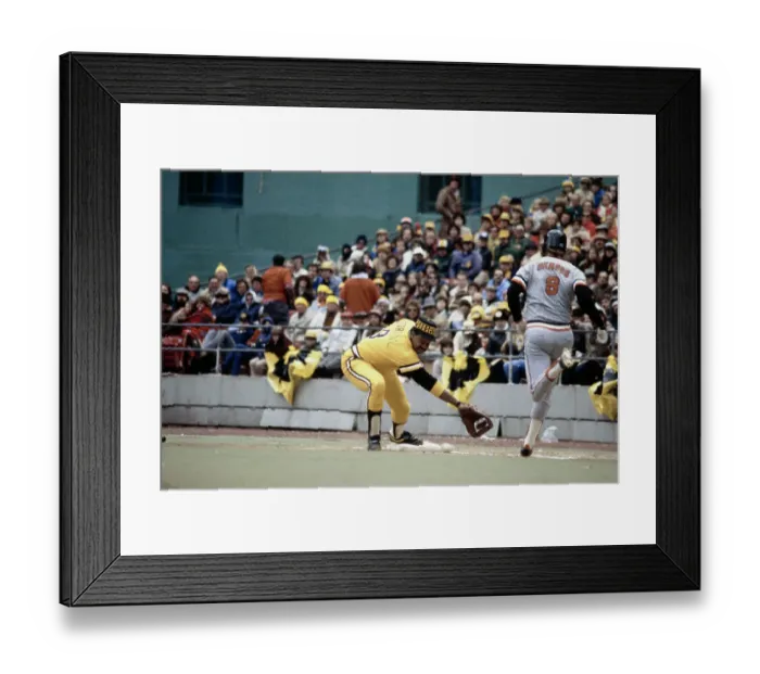 Framed Print : Willie Stargell And Dave Skaggs Framed Print : Willie Stargell And Dave Skaggs