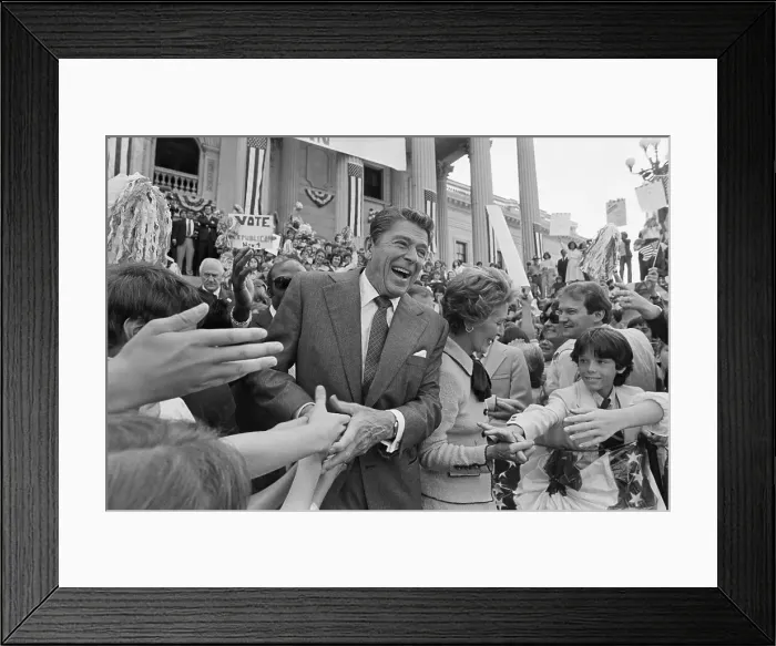 Framed Print : Ronald and Nancy Reagan with Supporters Framed Print : Ronald and Nancy Reagan with Supporters