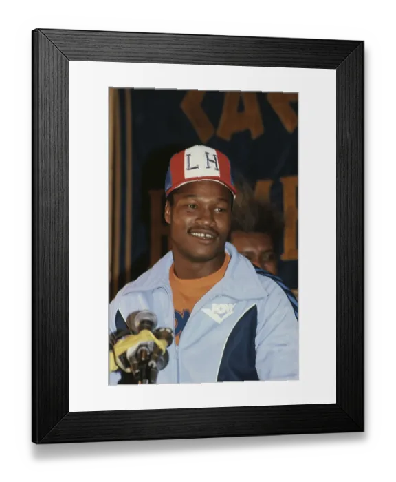 Framed Print : Portrait of Larry Holmes Framed Print : Portrait of Larry Holmes