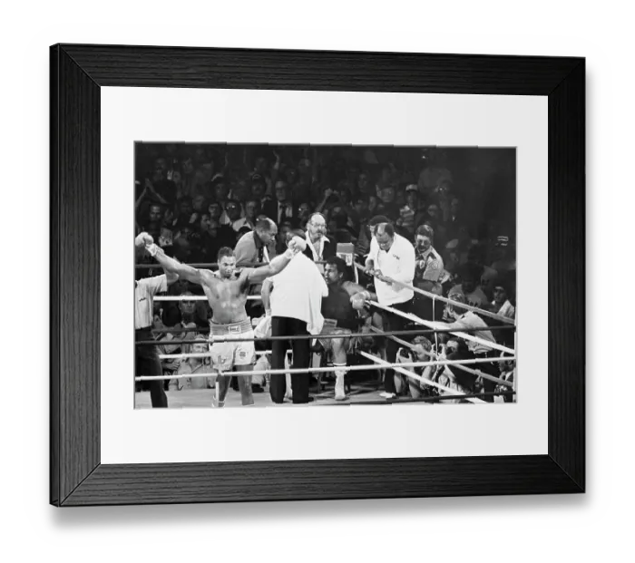Framed Print : Boxer Larry Holmes Defeats Boxer Muhammad Ali Framed Print : Boxer Larry Holmes Defeats Boxer Muhammad Ali