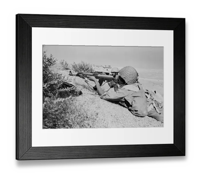Framed Print : Iraqi Soldiers Taking Aim