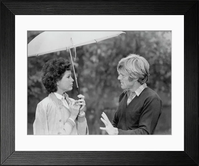 Framed Print : Mary Tyler Moore and Robert Redford Framed Print : Mary Tyler Moore and Robert Redford