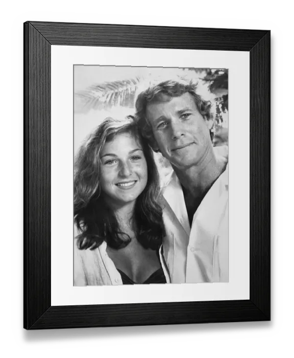 Framed Print : Ryan O'Neal And Daughter, Tatum Framed Print : Ryan O'Neal And Daughter, Tatum
