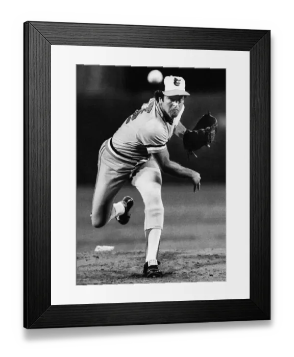 Framed Print : Steve Stone pitching during a game Framed Print : Steve Stone pitching during a game