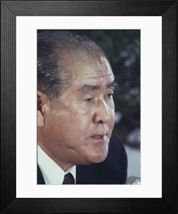 Framed Print : Japanese Premier Suzuki Framed Print : Japanese Premier Suzuki