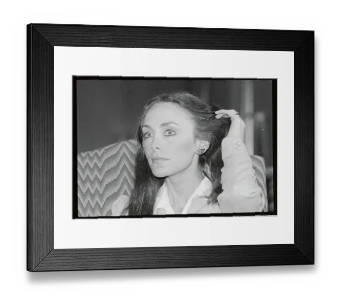 Framed Print : Peggy Fleming Brushing Her Hair While Speaking Framed Print : Peggy Fleming Brushing Her Hair While Speaking