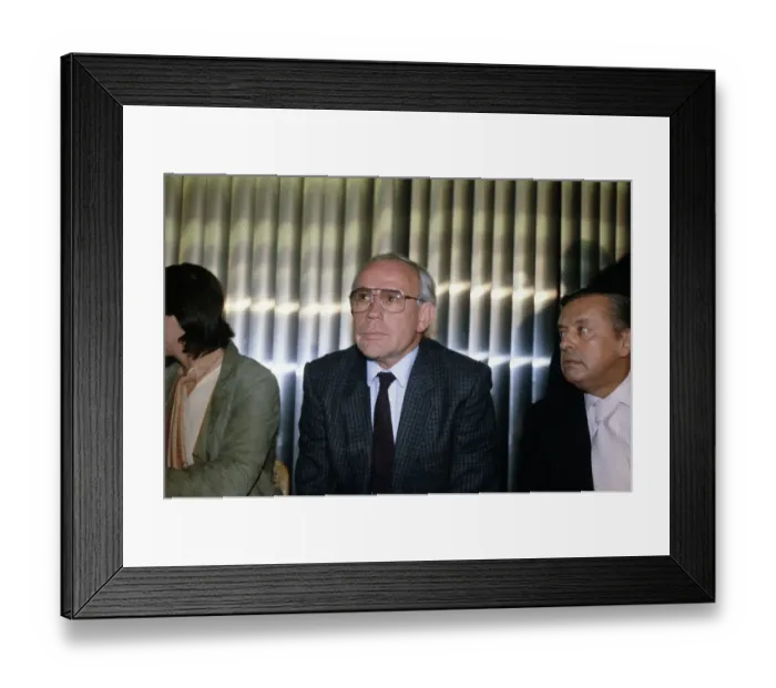 Framed Print : Hennes Weisweiler Framed Print : Hennes Weisweiler